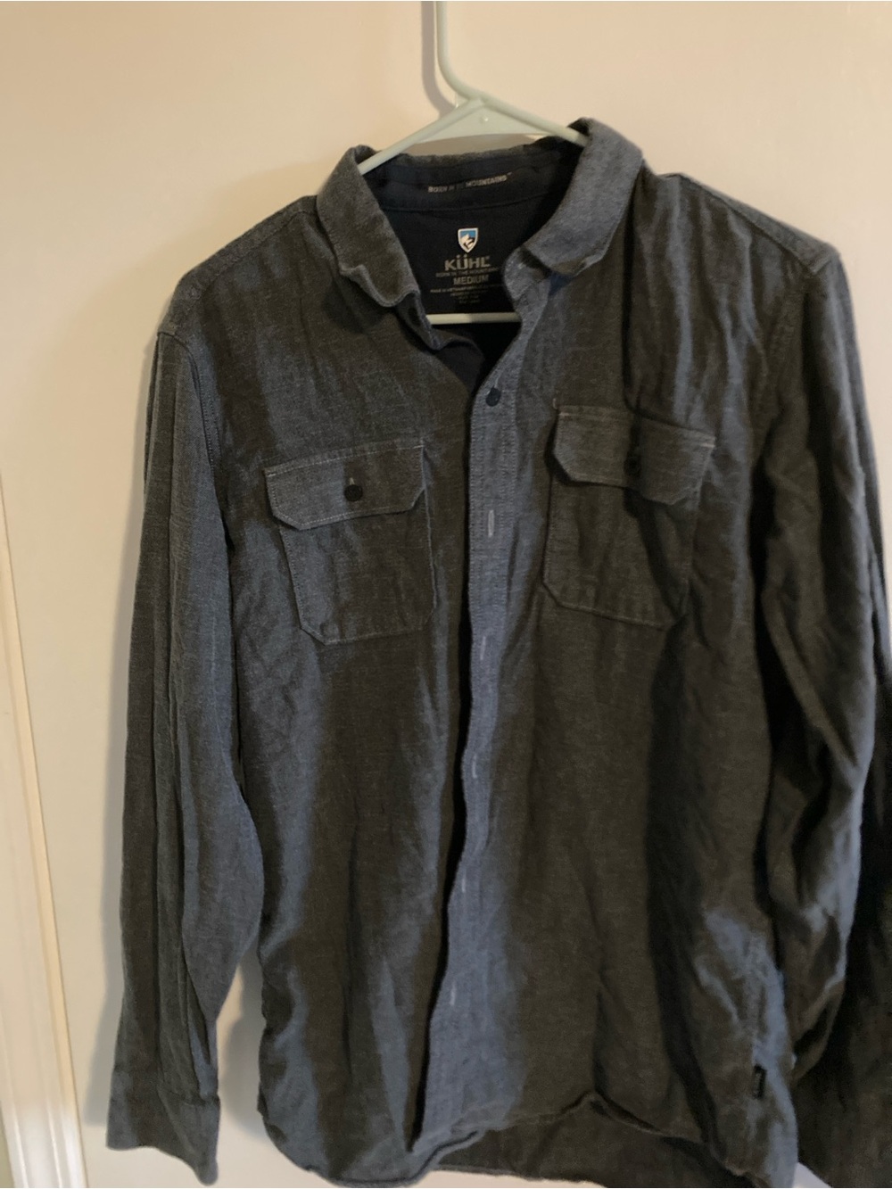 Soft- Kuhl Men's Charcoal Gray Long-Sleeve Button Shirt